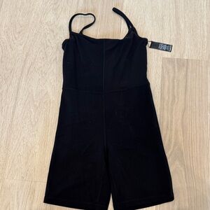Aritzia Wilfred Free Black Romper